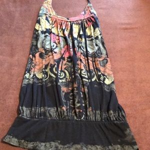 Tank top, like new, soft & comfy!!